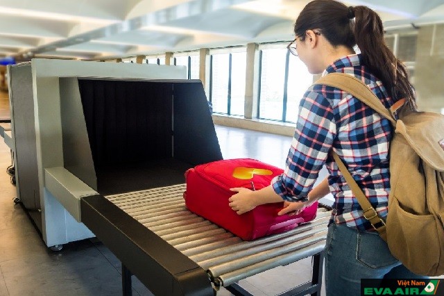 Hành lý của hành khách khi đi máy bay cần đáp ứng các yêu cầu về trọng lượng và kích thước theo quy định của hãng hàng không